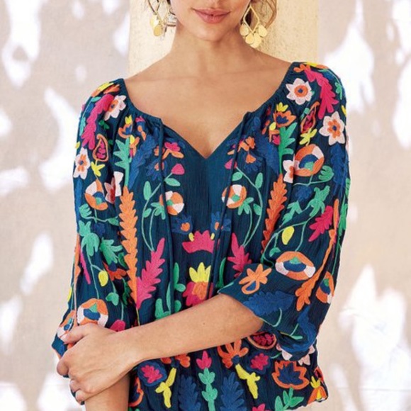 Soft Surroundings Tops - Soft Surroundings Embroidered Banjara Top - XS